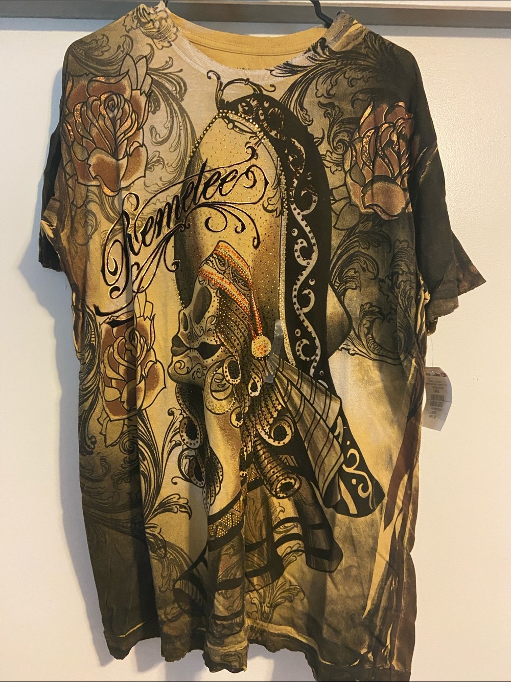 New !!! Affliction Men's Large Graphic Short-Sleeve Shirt - Gold and Black